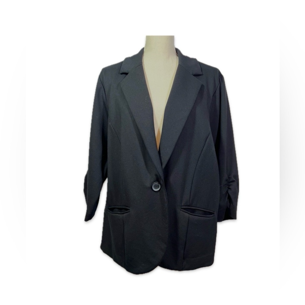 Studio by Torrid Black Blazer Size 3 (3X) One Button Ruched Sleeve Pockets